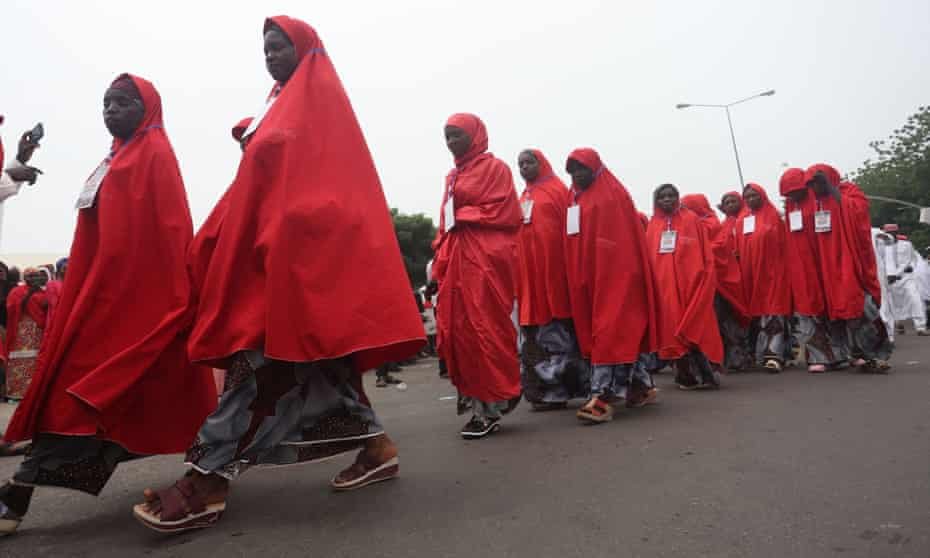 Nigeriyalı fəallar 100 qadının kütləvi nikahına etiraz edir