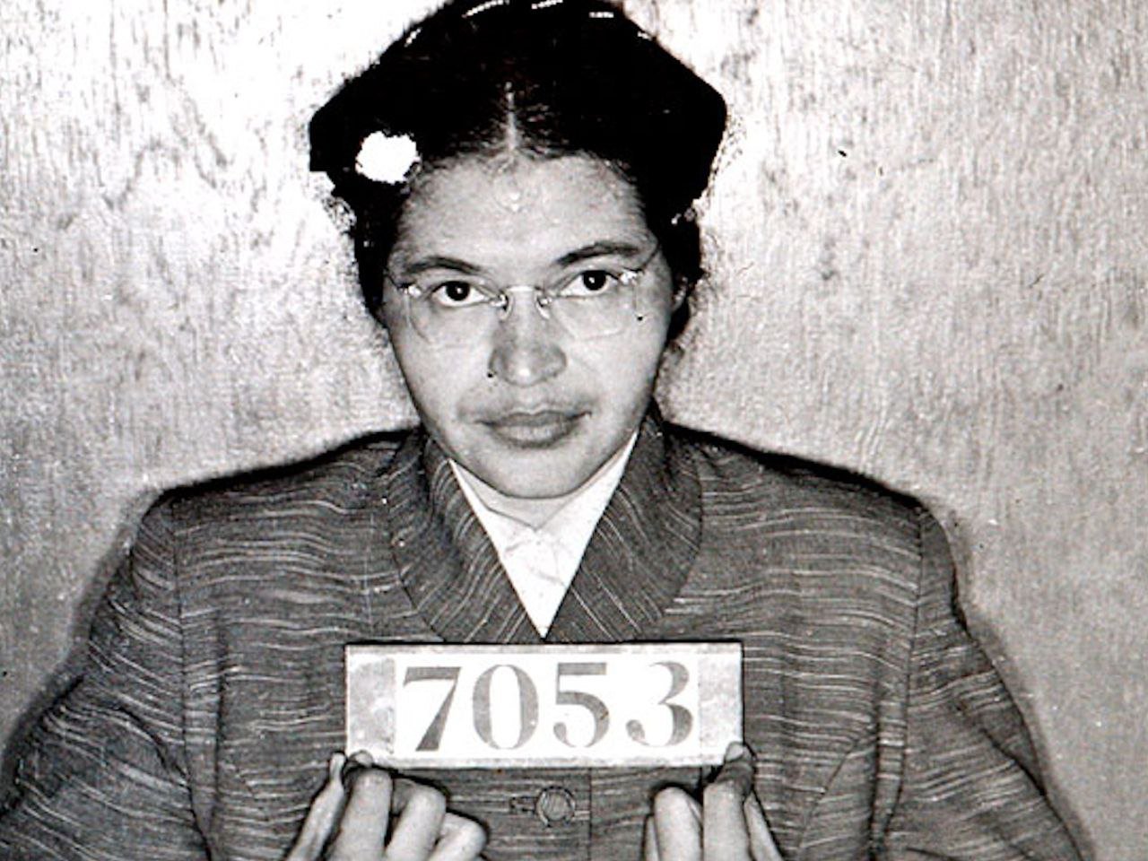 Qətiyyətli qadın milyonların gələcəyinə təsir edə bilər? (Rosa Parks)