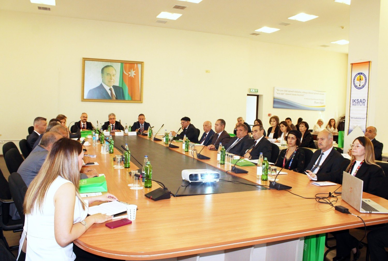 Bakıda təkrar emal və davamlılıq üzrə beynəlxalq konfrans keçirilib