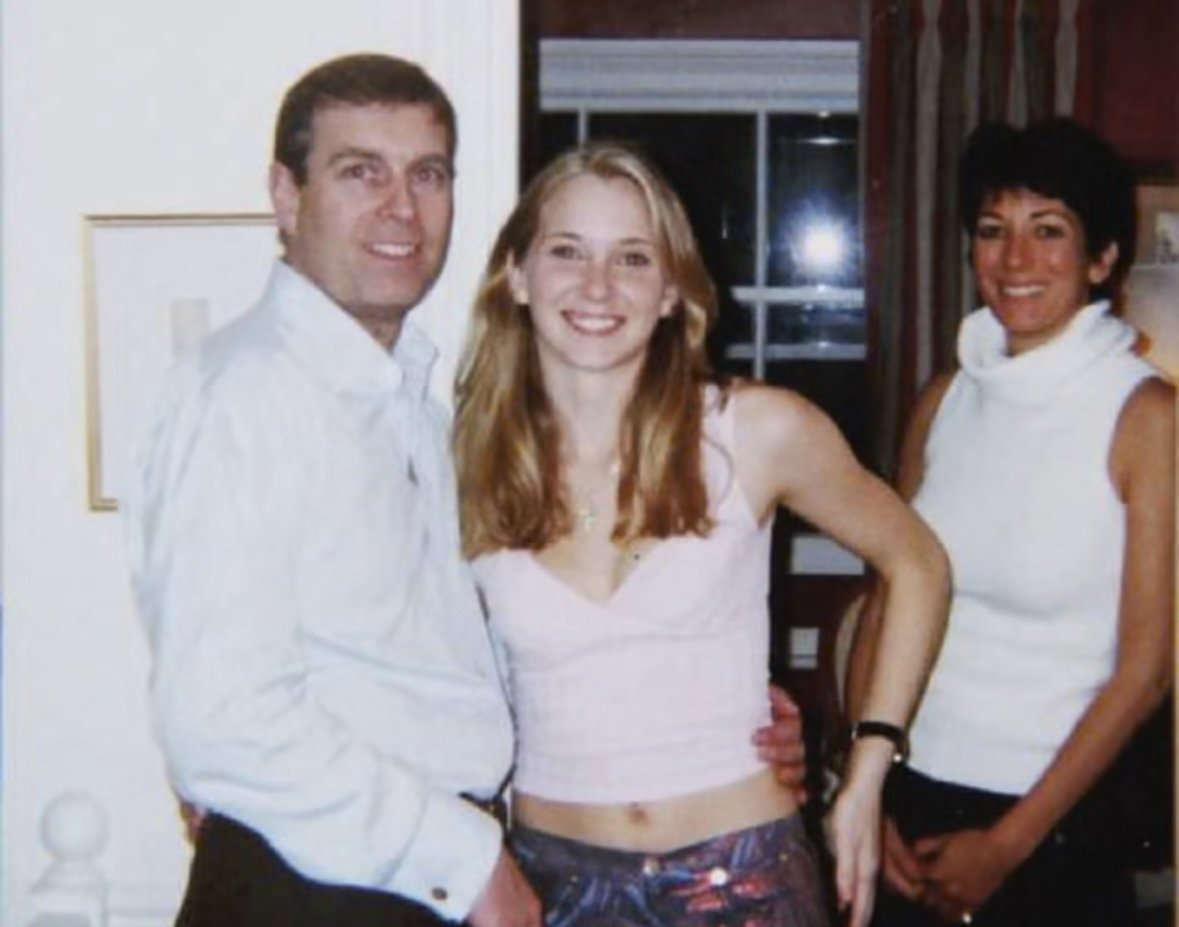 Şahzadə Endryunun gizli e-poçtları üzə çıxıb