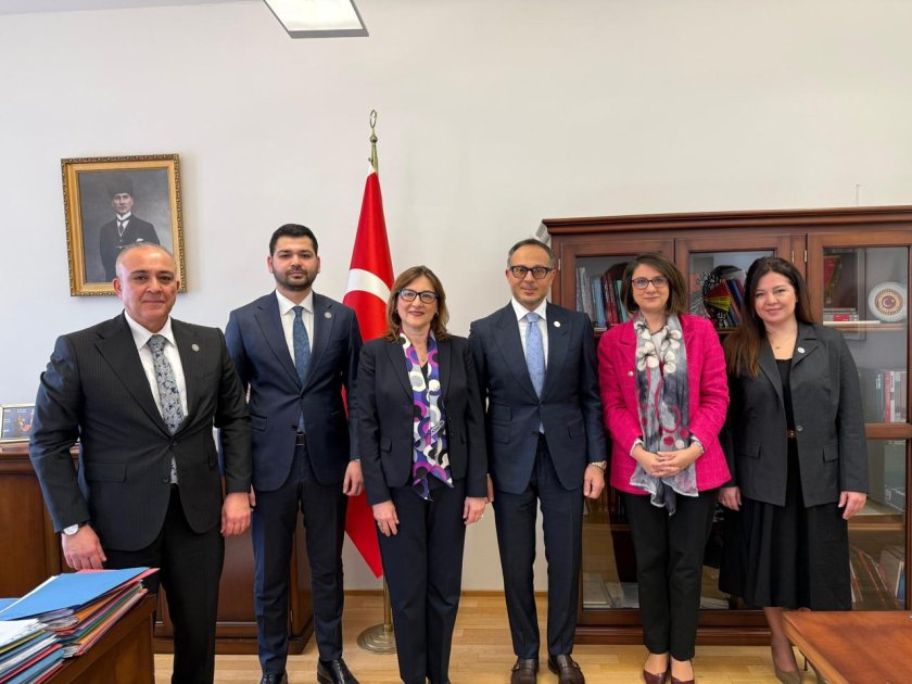 TÜRKPA-nın Baş katibi Türkiyənin ATƏT yanında daimi nümayəndəsi ilə görüşüb