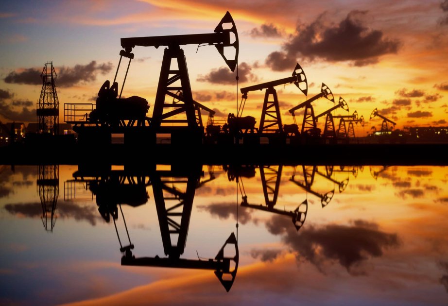 Dünya birjalarında neftin qiyməti artıb