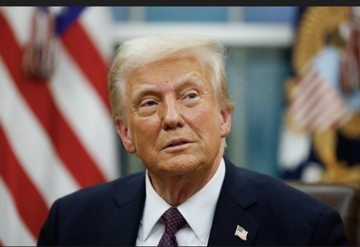 Tramp Ali Məhkəmə hakimlərini tənqid atəşinə tutdu