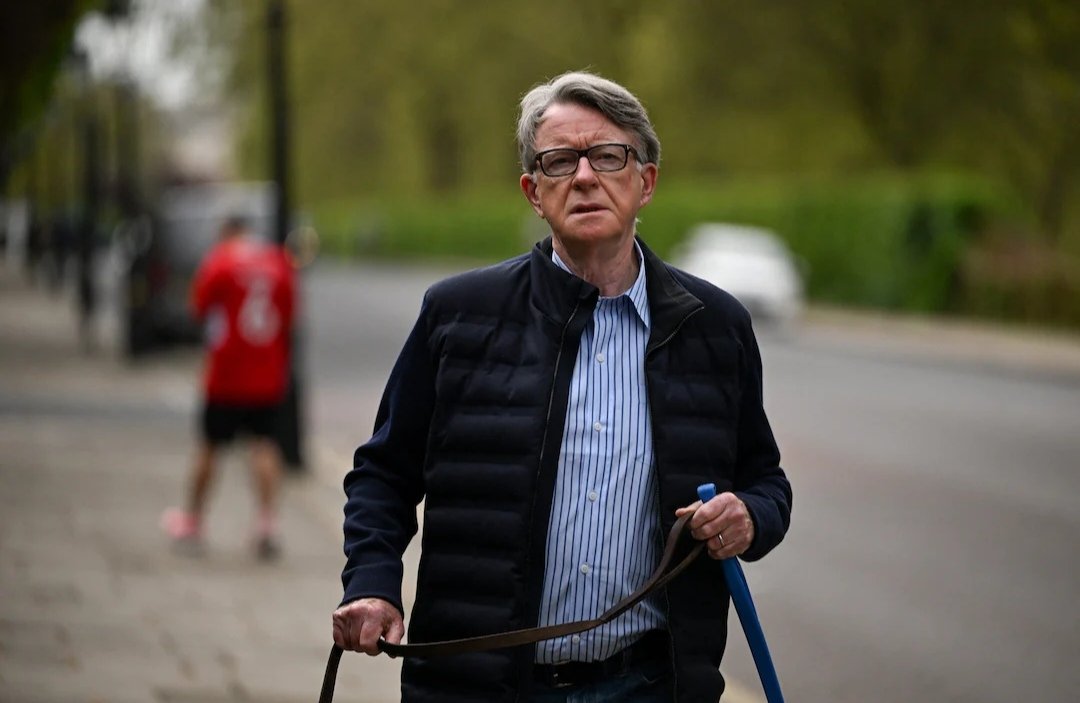 Mandelson qalmaqalı: Starmer istefa çağırışlarını rədd edir