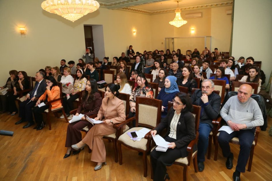 Üzeyir Hacıbəyli irsi elmi-praktiki konfransda müzakirə olunub