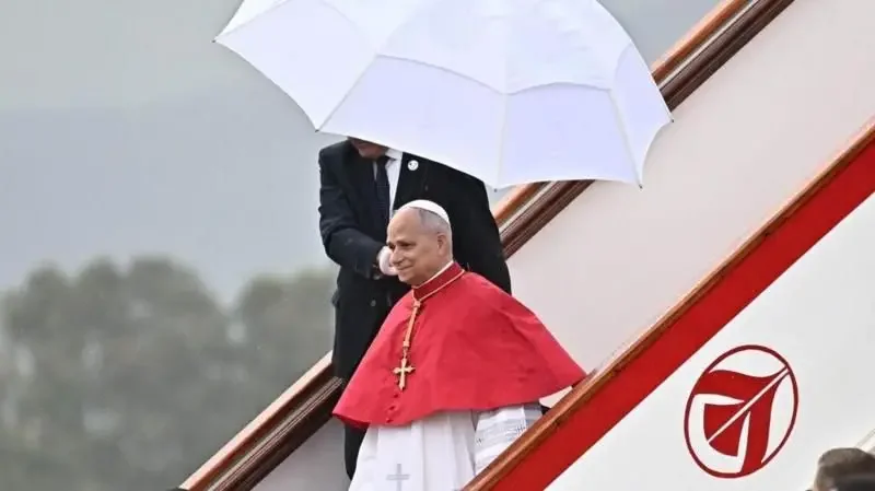 Meloni Trampın Papa XIV Leo barədə sözlərini “qəbulolunmaz” adlandırıb